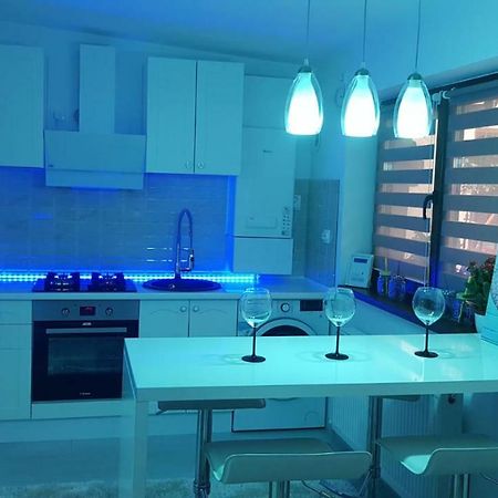 Smart Home Lux ヤシ エクステリア 写真
