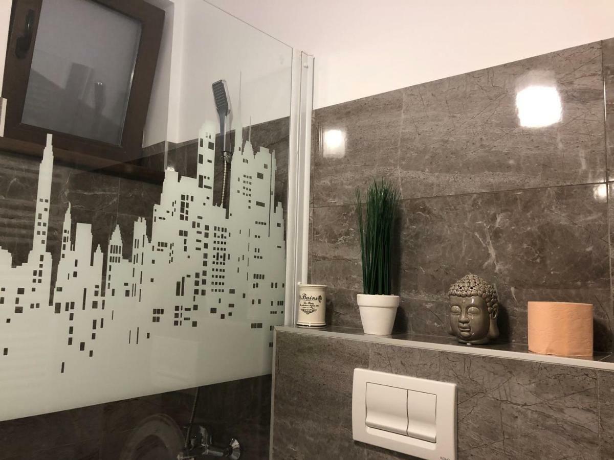 Smart Home Lux ヤシ エクステリア 写真