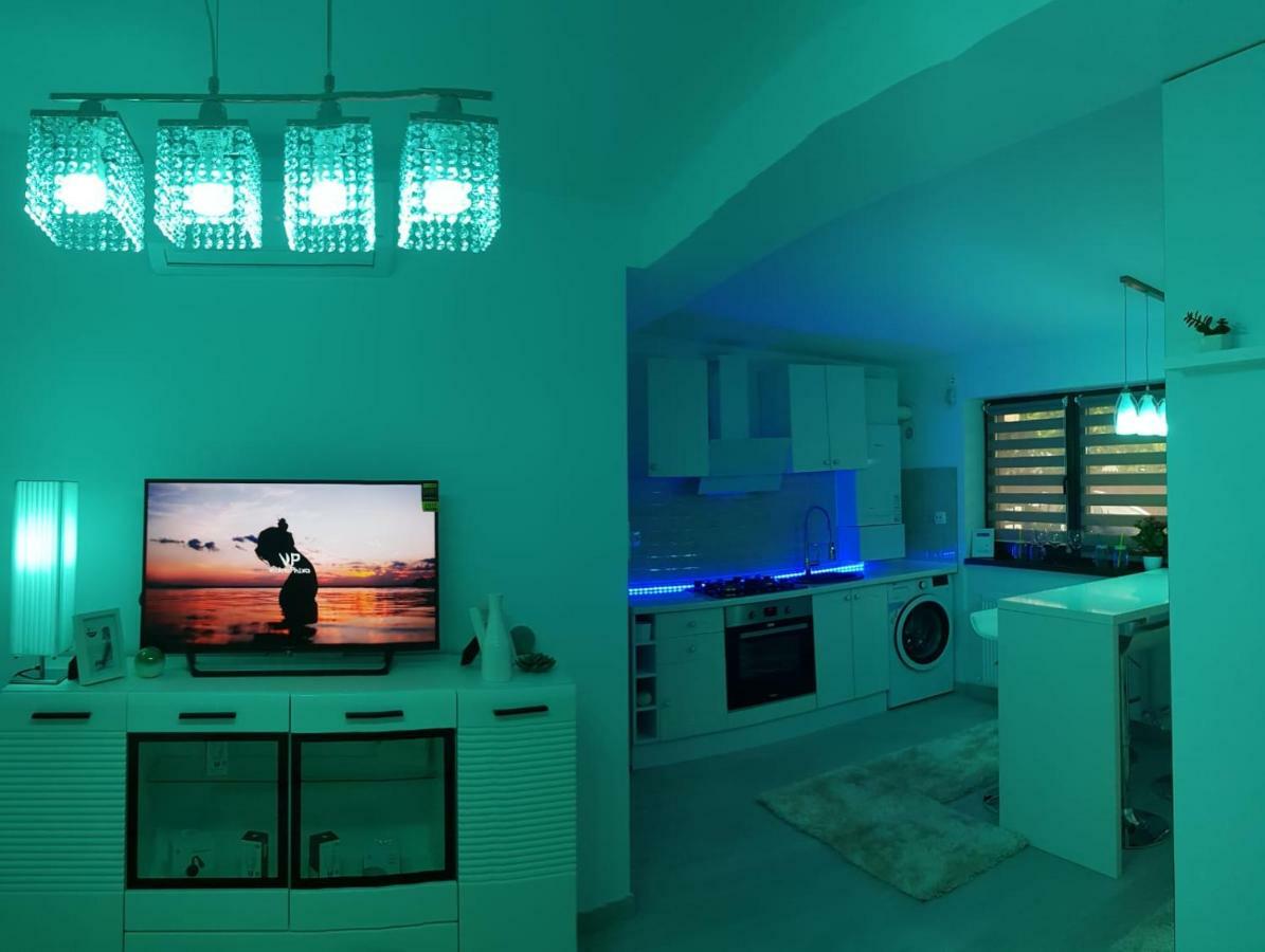 Smart Home Lux ヤシ エクステリア 写真