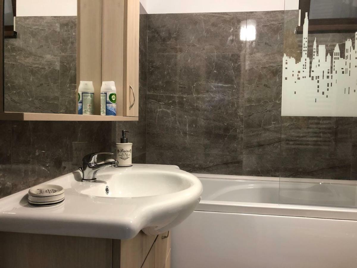 Smart Home Lux ヤシ エクステリア 写真